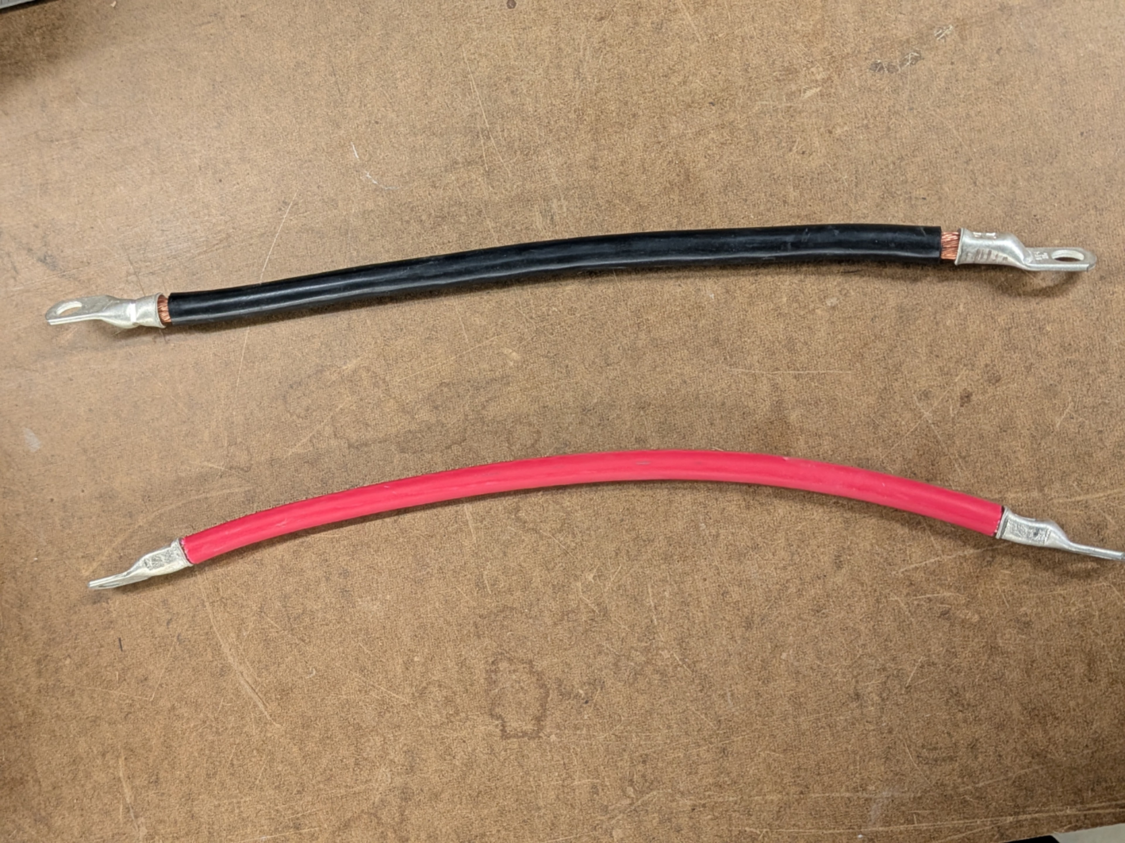 Red and black power distribution and battery cables